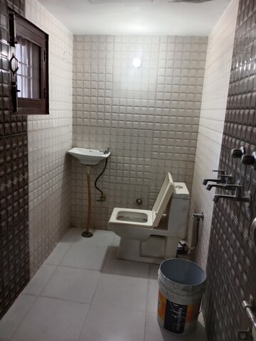Bathroom in 2 BHK Builder Floor at Sector 18 – for Rent