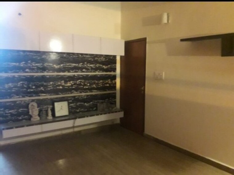 Room, sector 37 4 Bedroom 1553 Sq.Ft. Independent House In Sector 37 Faridabad 9274358