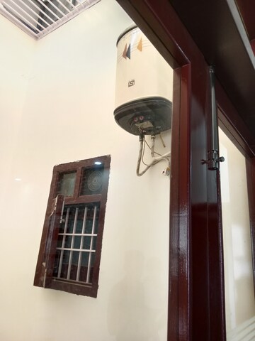Furnished Amenities in 2 BHK Builder Floor at Sector 6 – for Rent