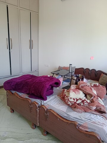 Bedroom in 2 BHK Builder Floor at Sector 6 – for Rent