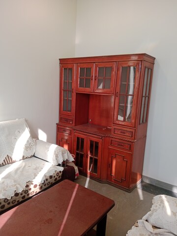 Bedroom in 2 BHK Builder Floor at Sector 7 – for Rent