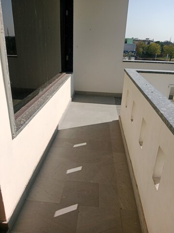 Kitchen in 2 BHK Builder Floor at Sector 7 – for Rent