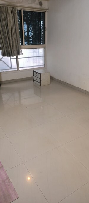 Room in 3.5 BHK Villa at Paya CHS Aundh, Aundh – for Rent