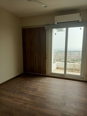 Room in 4 BHK Apartment at The 3C Lotus Panache, Sector 110 – for Rent