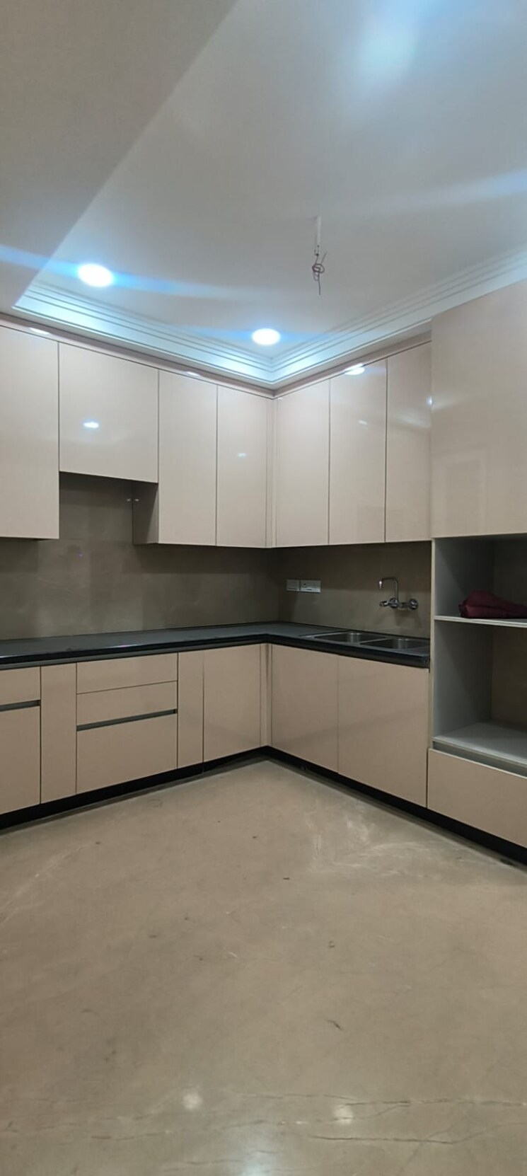 Kitchen, chittaranjan park 3 Bedroom 160 Sq.Yd. Builder Floor In Chittaranjan Park Delhi 9274389