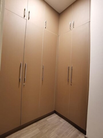 Furnished Amenities in 3 BHK Apartment at M3M Heights, Sector 65 – for Rent