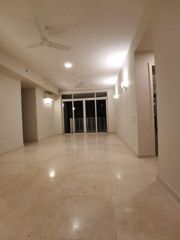 Room in 3 BHK Apartment at M3M Heights, Sector 65 – for Rent