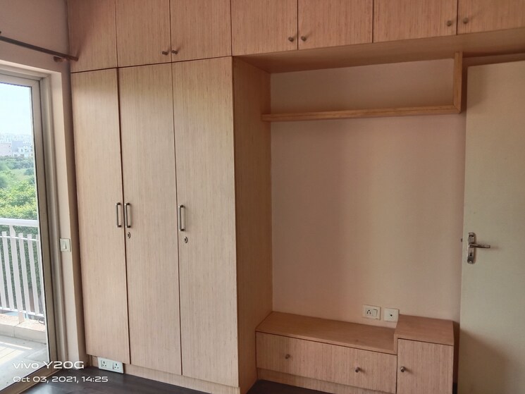 Bathroom, bptp-freedom-park-life 3 Bedroom 2587 Sq.Ft. Apartment In Sector 57 Gurgaon 9274407