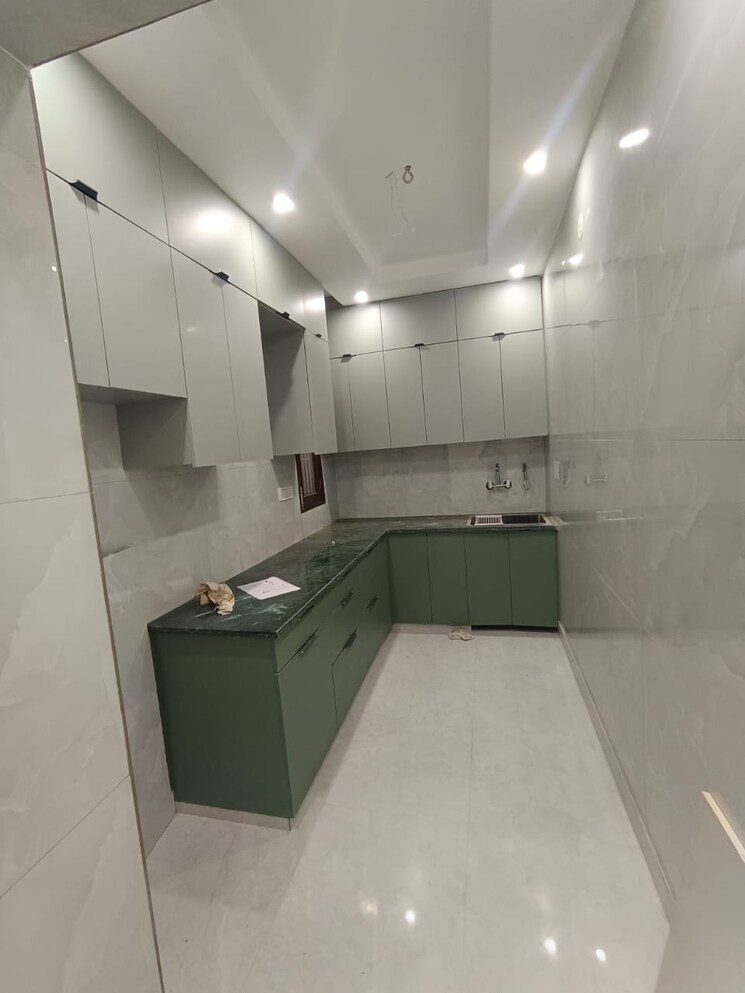 Kitchen, jahaz-apartments 2.5 Bedroom 1000 Sq.Ft. Apartment In Paschim Vihar Delhi 9274424