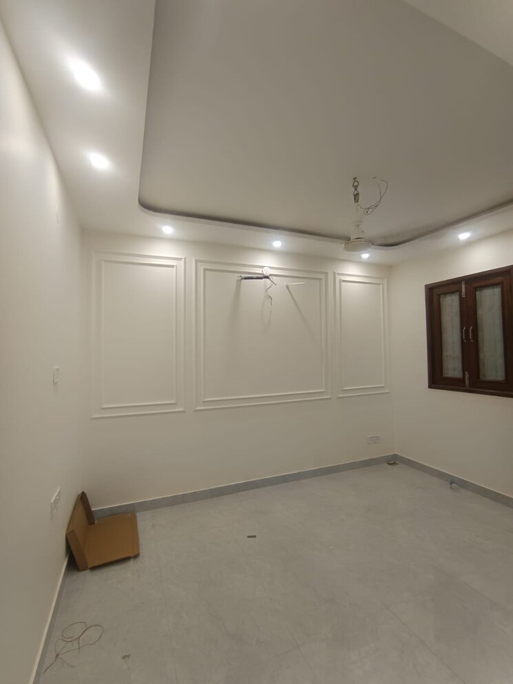 Room, jahaz-apartments 2.5 Bedroom 1000 Sq.Ft. Apartment In Paschim Vihar Delhi 9274424