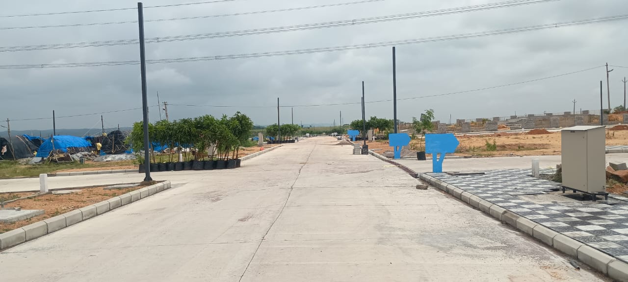 Plot For Sale in Kandukur