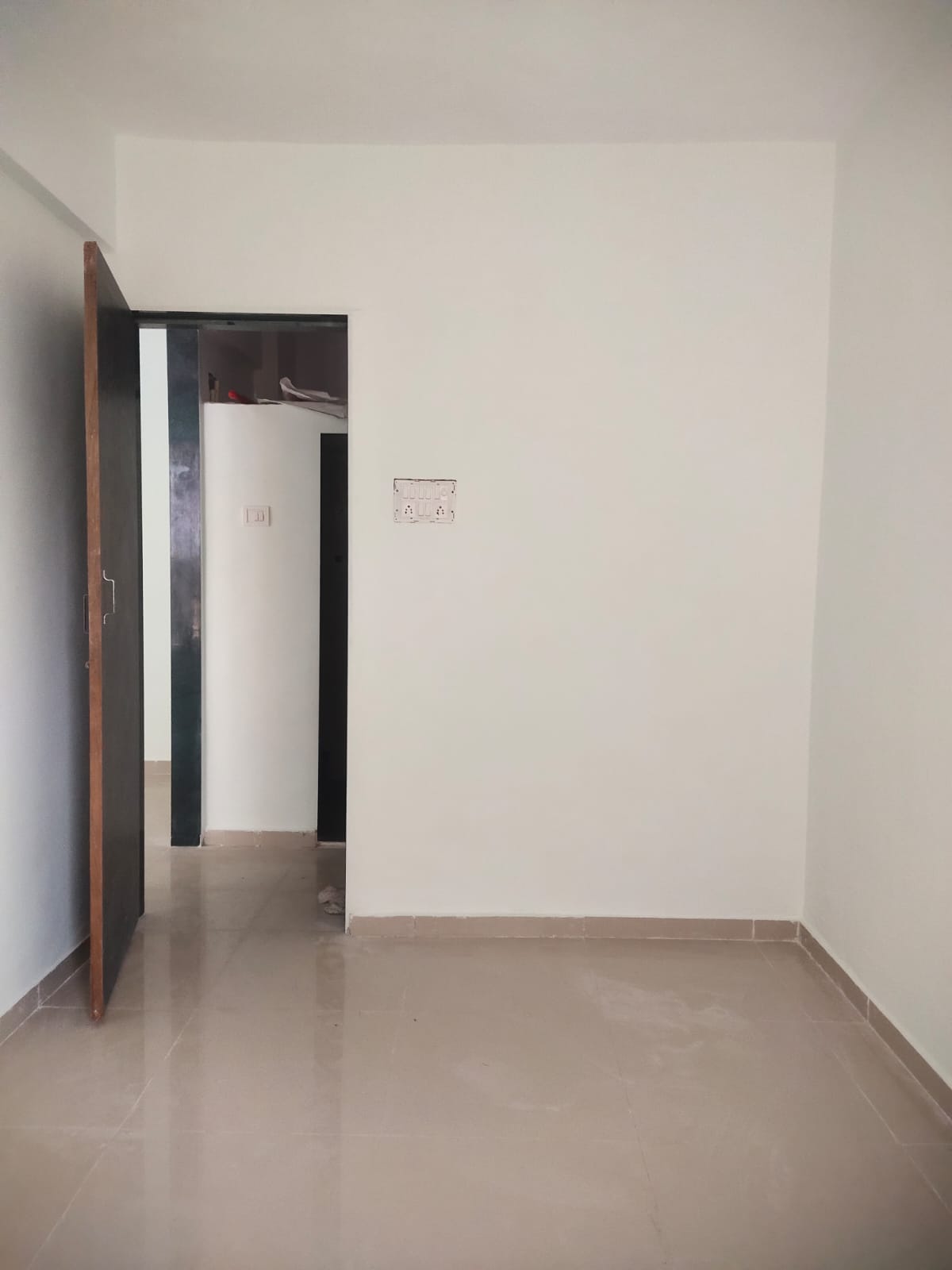 1 BHK Apartment For Rent in Eskay Complex