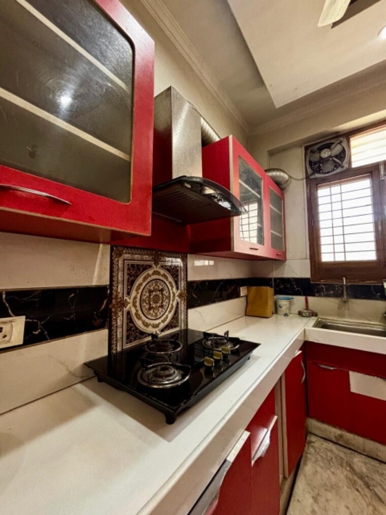 Kitchen, greenwood-city 3 Bedroom 2000 Sq.Ft. Builder Floor In Sector 40 Gurgaon 9274455