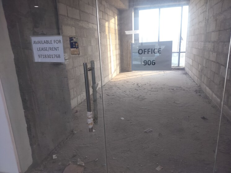 Bathroom, svh-83-metro-street Commercial Office Space 600 Sq.Ft. In Sector 83 Gurgaon 9274468