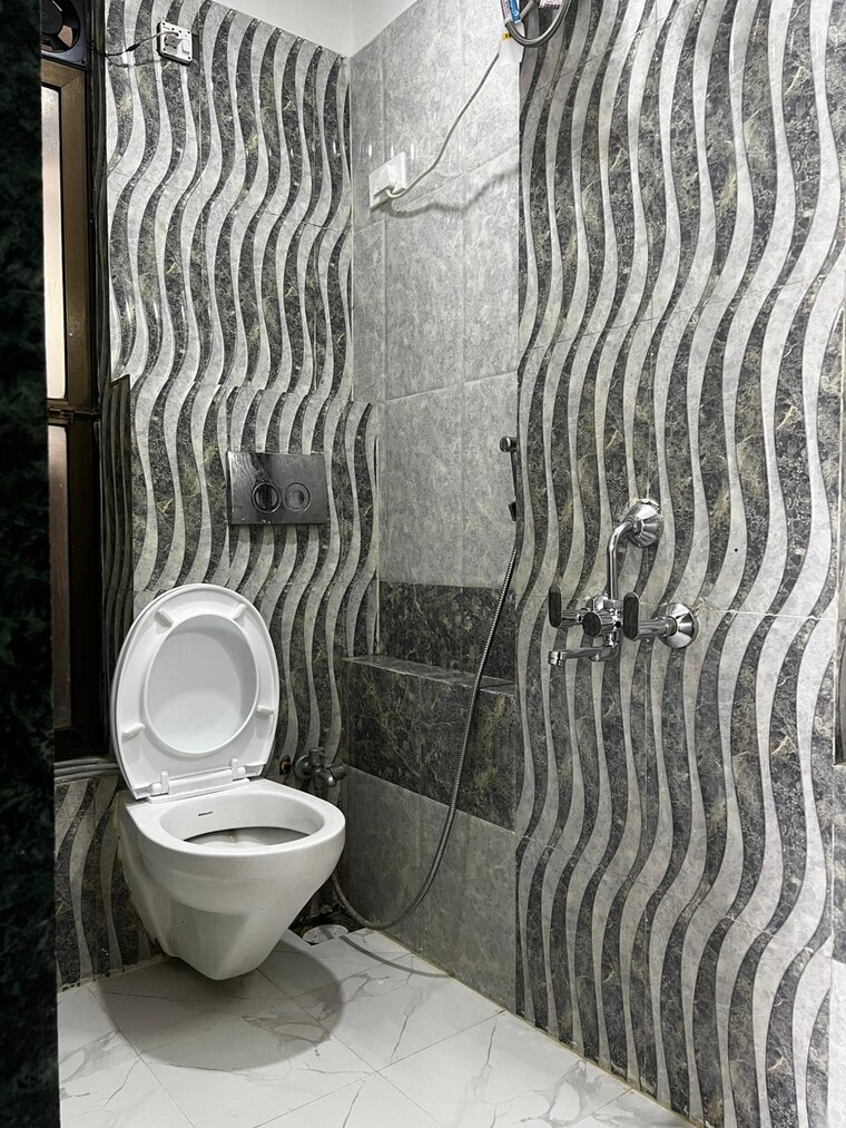 Bathroom, man-opus 2 Bedroom 692 Sq.Ft. Apartment In Mira Road Thane 9274495