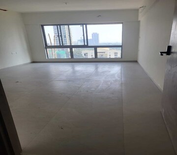 Living Room in 2 BHK Apartment at Matunga East – for Rent