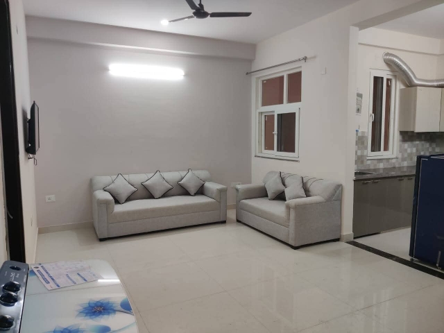 2 BHK 1350 Sq.Ft. Builder Floor in Greenwood City
