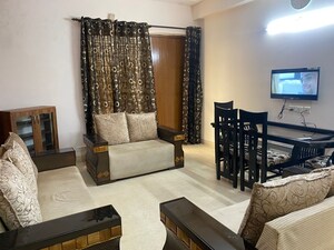 Living Room in 3 BHK Builder Floor at Spazedge, Sector 47 – for Rent