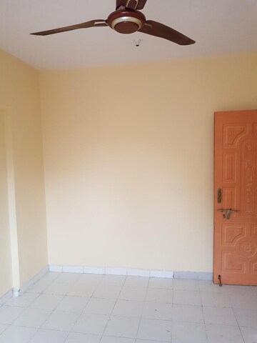 Room in 1 BHK Apartment at Maruti Paradise, Cbd Belapur Sector 15 – for Sale