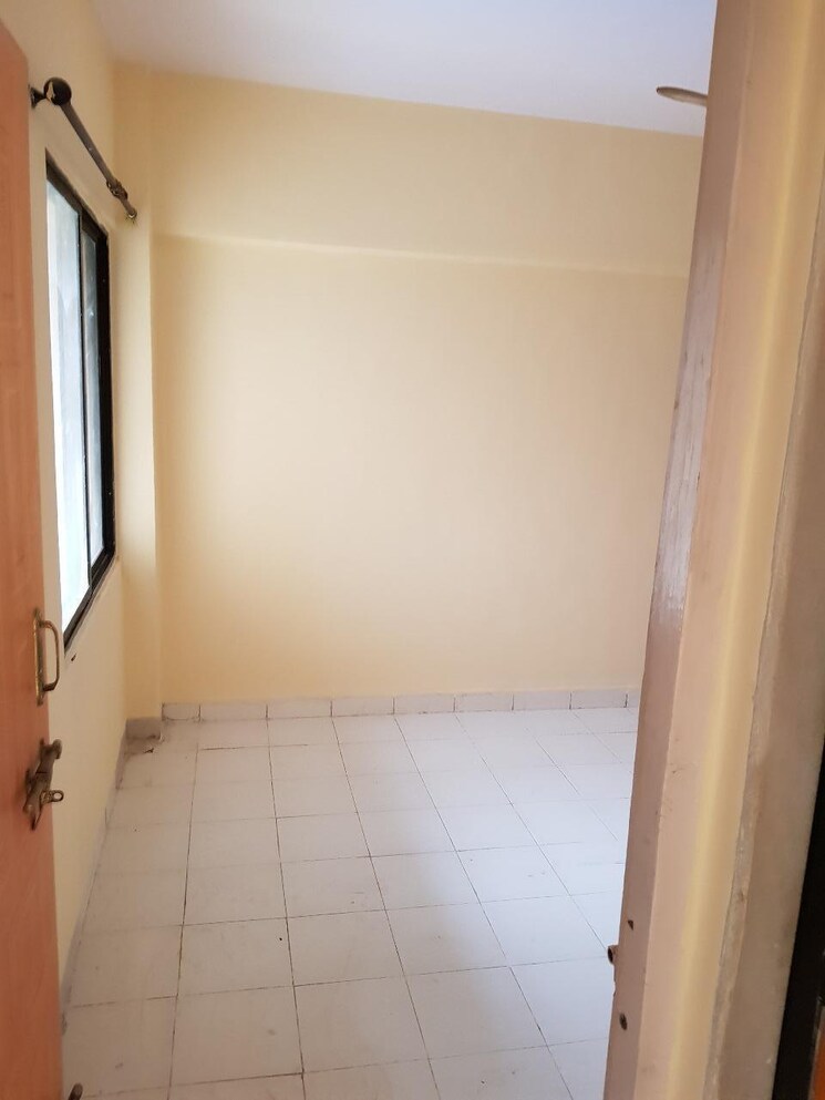 Room, maruti-paradise 1 Bedroom 425 Sq.Ft. Apartment In Cbd Belapur Sector 15 Navi Mumbai 9274482