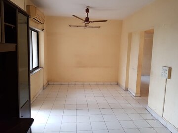 Bathroom in 1 BHK Apartment at Maruti Paradise, Cbd Belapur Sector 15 – for Sale