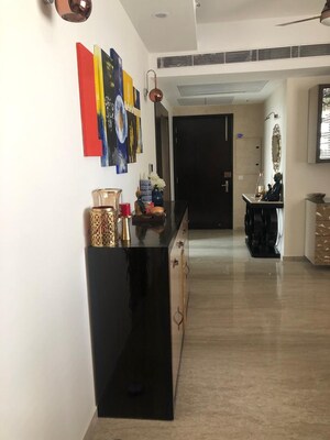 Parking in 3 BHK Apartment at Prateek Edifice, Sector 107 – for Rent