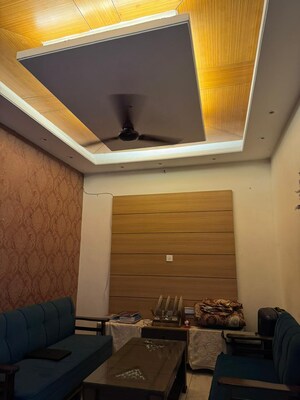 Furnished Amenities in 3 BHK Builder Floor at Pir Machalla – for Rent