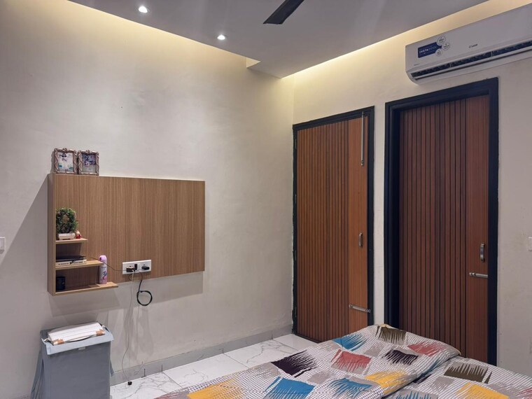 Bedroom, pir machalla 3 Bedroom 1250 Sq.Ft. Builder Floor In Pir Machalla Zirakpur 9274519