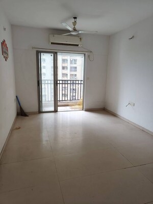 Room in 2 BHK Apartment at Lodha Palava City, Dombivli East – for Rent