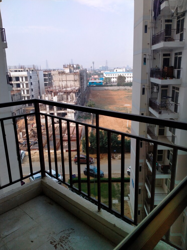 Master Bedroom, suncity-avenue-76 2 Bedroom 735 Sq.Ft. Apartment In Sector 76 Gurgaon 9274579