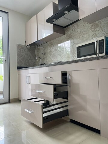 Master Bedroom in 1 RK Builder Floor at Sector 31 – for Rent