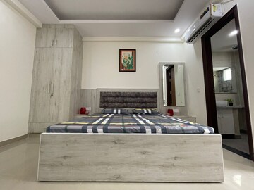 Master Bedroom in 1 RK Builder Floor at Sector 31 – for Rent