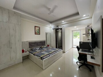 Master Bedroom in 1 RK Builder Floor at Sector 31 – for Rent