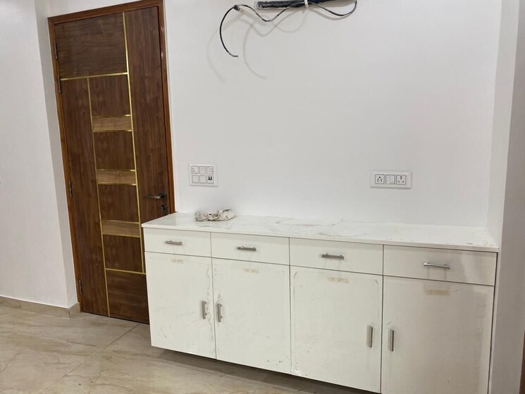 Master Bedroom, rwa-apartments-sector-41 3 Bedroom 200 Sq.Mt. Builder Floor In Sector 41 Noida 9274587