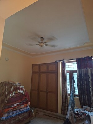 3 BHK Builder Floor For Rent in Tulip Mall, Sector 46