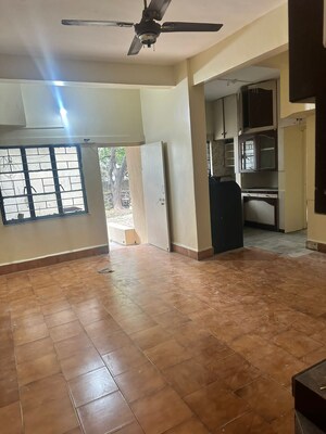 Room in 2 BHK Apartment at Prime Tejasya, Kothrud – for Rent