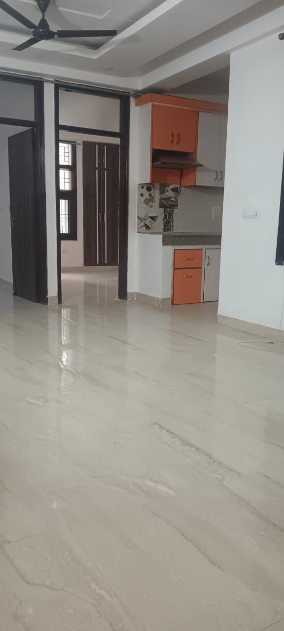 3 BHK Builder Floor For Rent in Gaur City-2