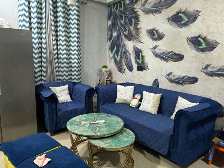 Living Room, sector 15 3 Bedroom 1500 Sq.Ft. Builder Floor In Sector 15 Gurgaon 9274656