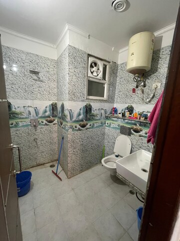 Team Area in 3 BHK Apartment at DLF Ridgewood Estate, Dlf Phase iv – for Sale