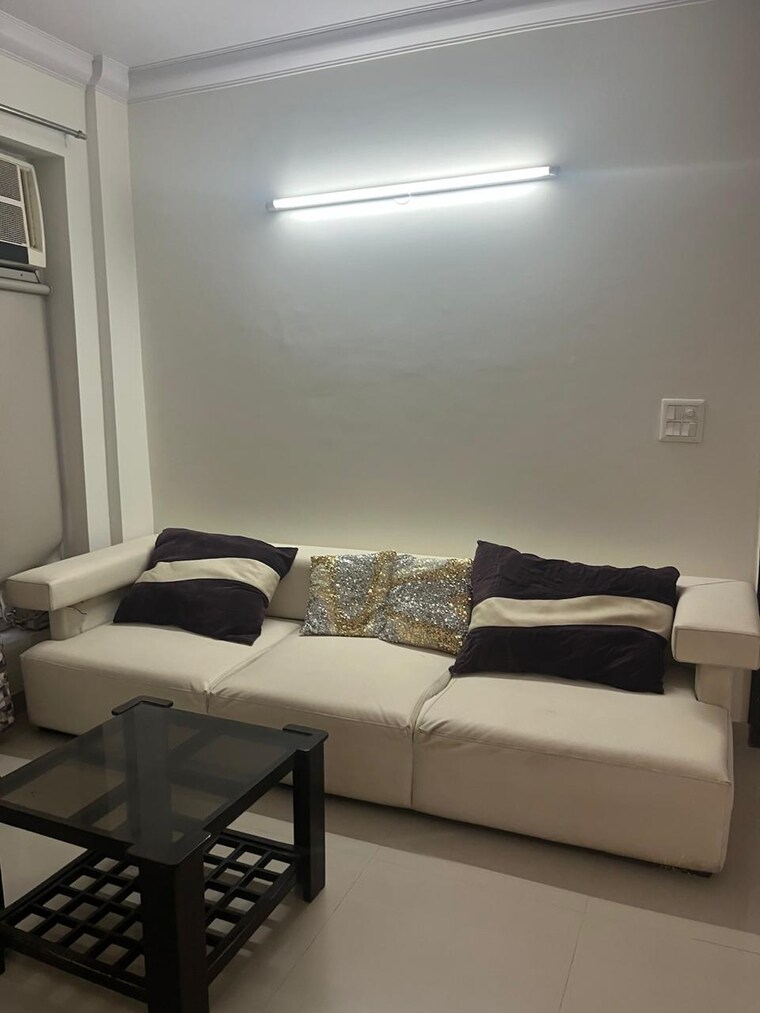 Living Room, jmd-gardens 3 Bedroom 2020 Sq.Ft. Apartment In Sector 33 Gurgaon 9274668