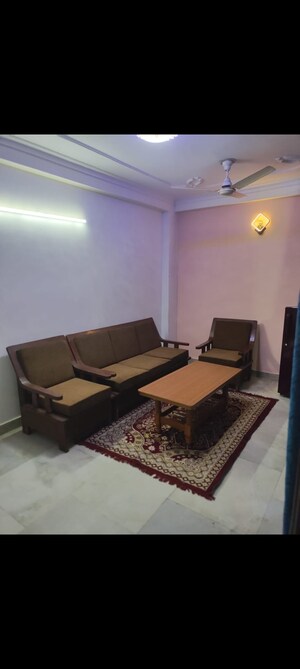 1 BHK Builder Floor For Rent in Saket