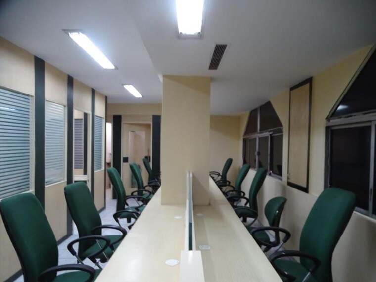 Team Area, ashoka-plaza 3.5 Bedroom 2000 Sq.Ft. Apartment In Masab Tank Hyderabad 9274686