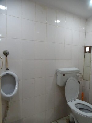 Bathroom in 3.5 BHK Apartment at Ashoka Plaza, Masab Tank – for Rent