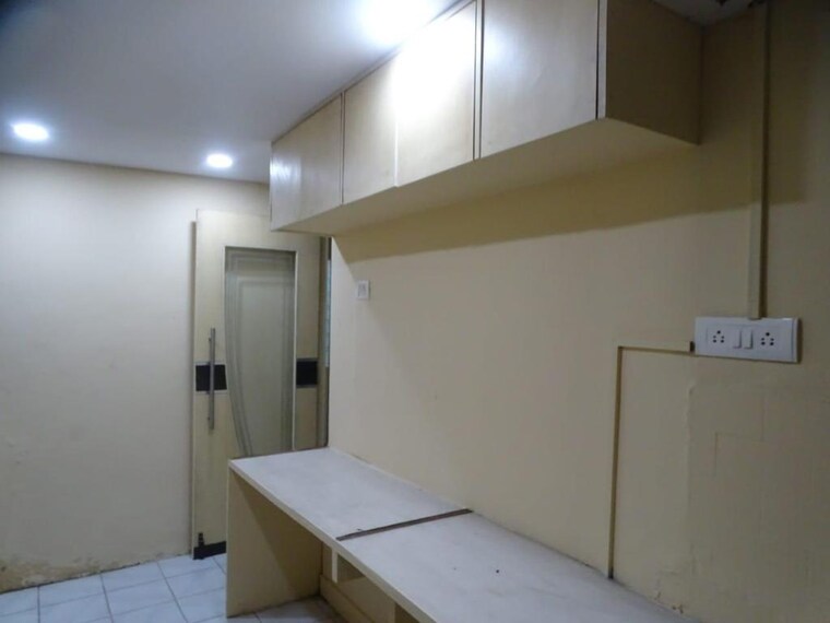 Room, ashoka-plaza 3.5 Bedroom 2000 Sq.Ft. Apartment In Masab Tank Hyderabad 9274686