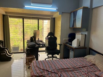 Bedroom in 2 BHK Apartment at Yogi Hills, Mulund West – for Rent