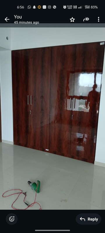 Furnished Amenities in 2 BHK Apartment at Kalpataru Immensa, Kolshet Road – for Rent