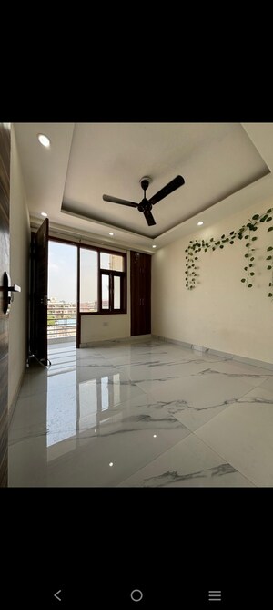 2 BHK Builder Floor For Rent in Saket