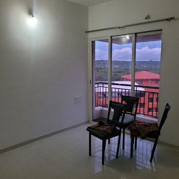Room in 3 BHK Apartment at Puranik Abitante, Bavdhan – for Rent