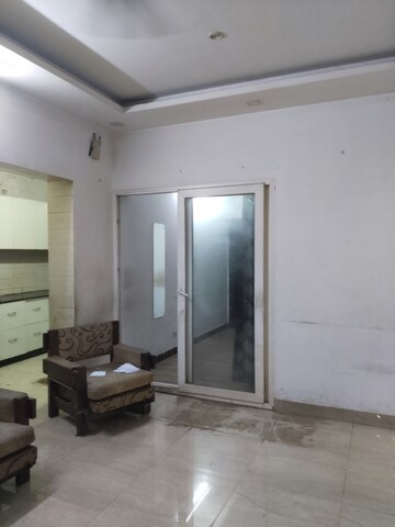 Living Room in 3 BHK Apartment at Sarita Vihar Pocket-G RWA, Sarita Vihar – for Rent