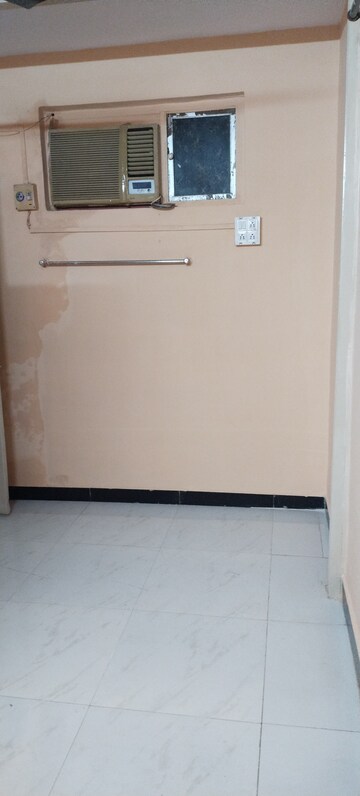 Room in 1 BHK Apartment at Indralok CHS Kanjurmarg, Kanjurmarg East – for Rent